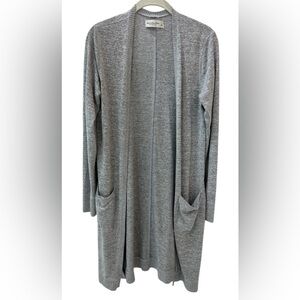 ✨ CLEAR OUT SALE ✨ Abercrombie & Fitch Soft A&F Cozy Cardigan Sweater